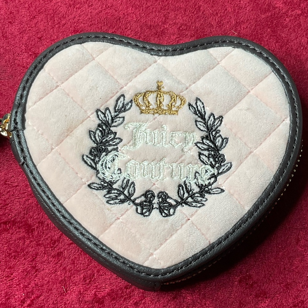 Juicy Couture Royal Heart Shaped Wristlet Wallet, pink & chocolate, EUC, Y2K - Picture 5 of 5